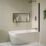 Freestanding Shower Bath Single Ended Right Hand Corner with Black Bath Screen 1500 x 800mm – Amaro