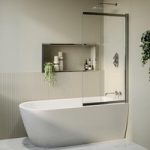 Freestanding Single Ended Right Hand Corner Shower Bath with Chrome  Sliding  Bath Screen 1650 x 800mm – Amaro